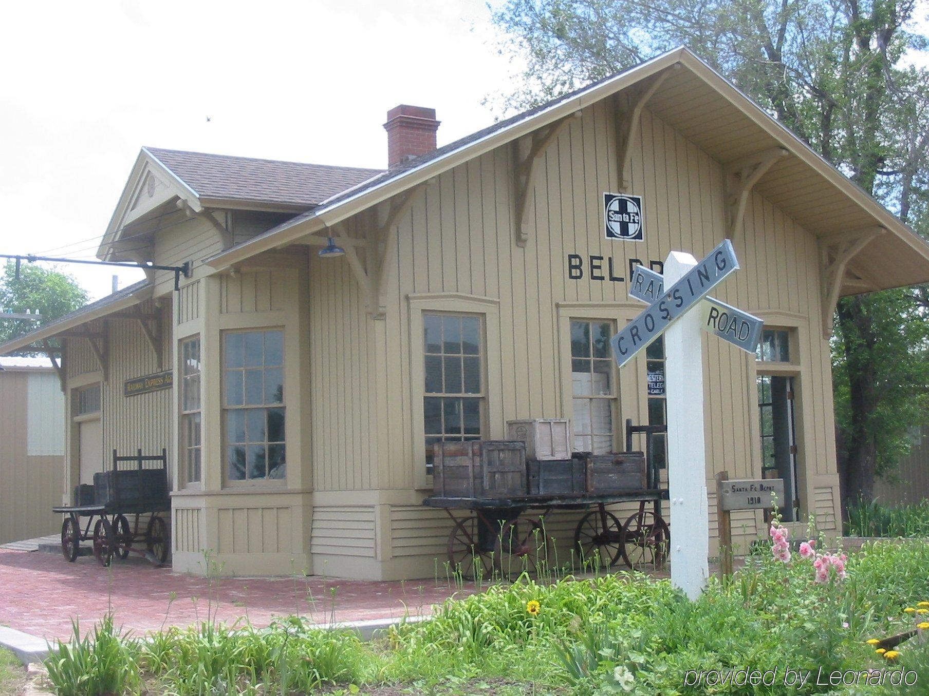 Best Western Angus Inn Great Bend Exterior photo