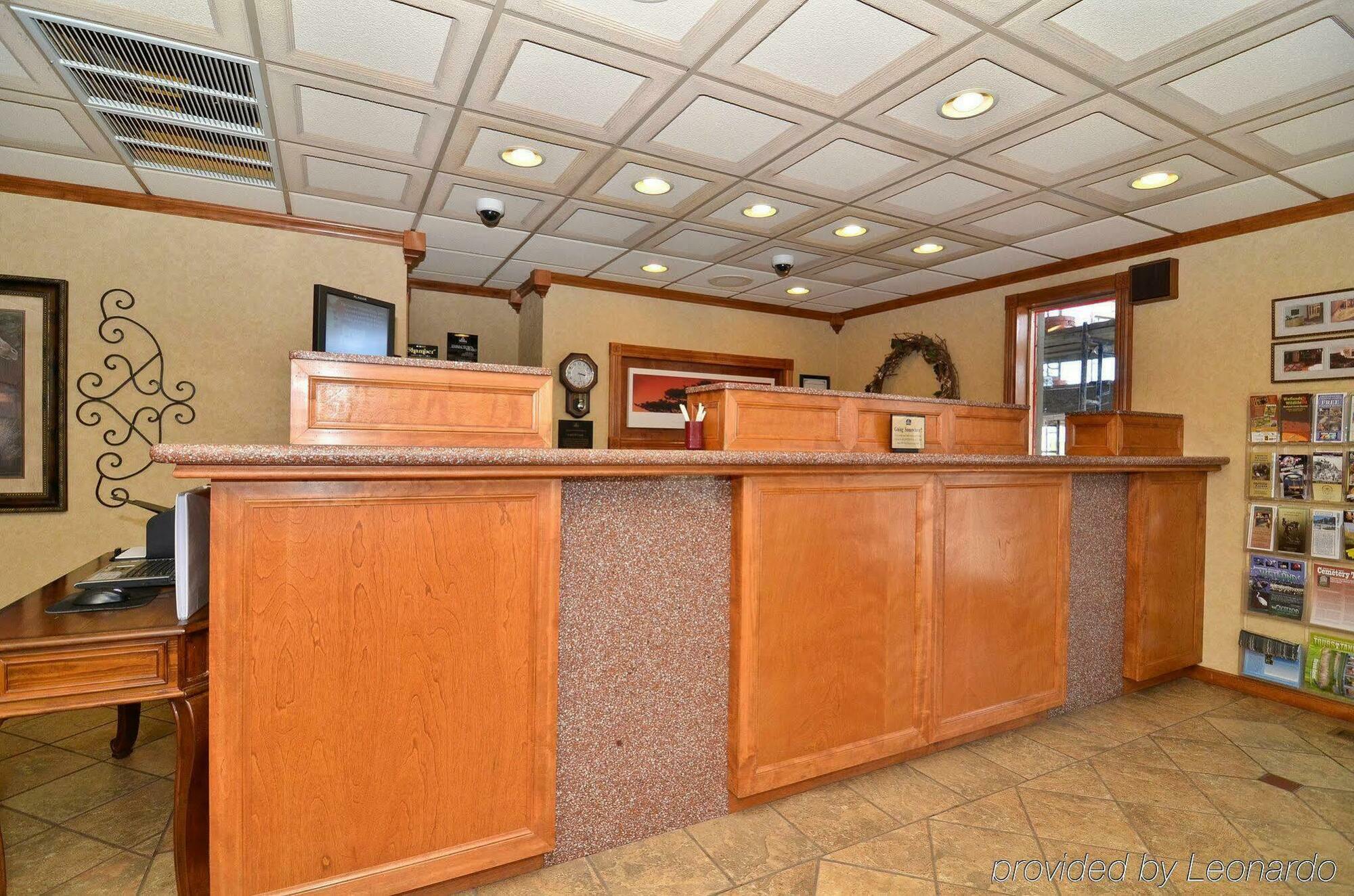 Best Western Angus Inn Great Bend Exterior photo
